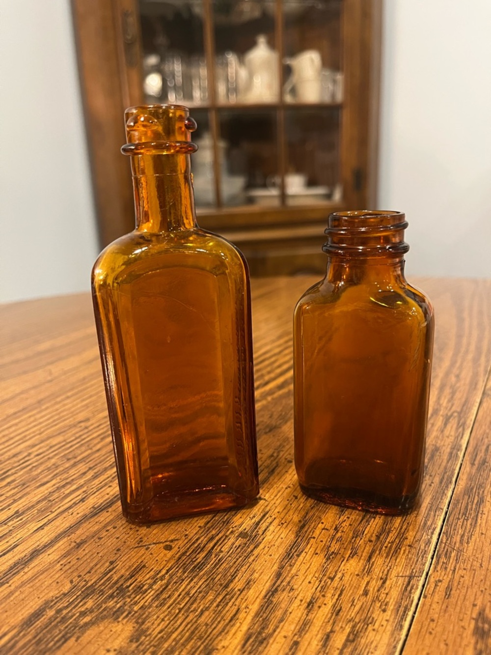 Amber Glass Apothecary Bottles - Set of 2
